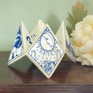 Blue and White Fortune Teller Decor